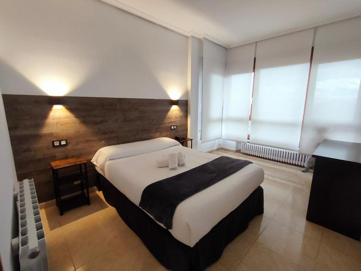 Hotel Artxanda Bilbao Exterior foto